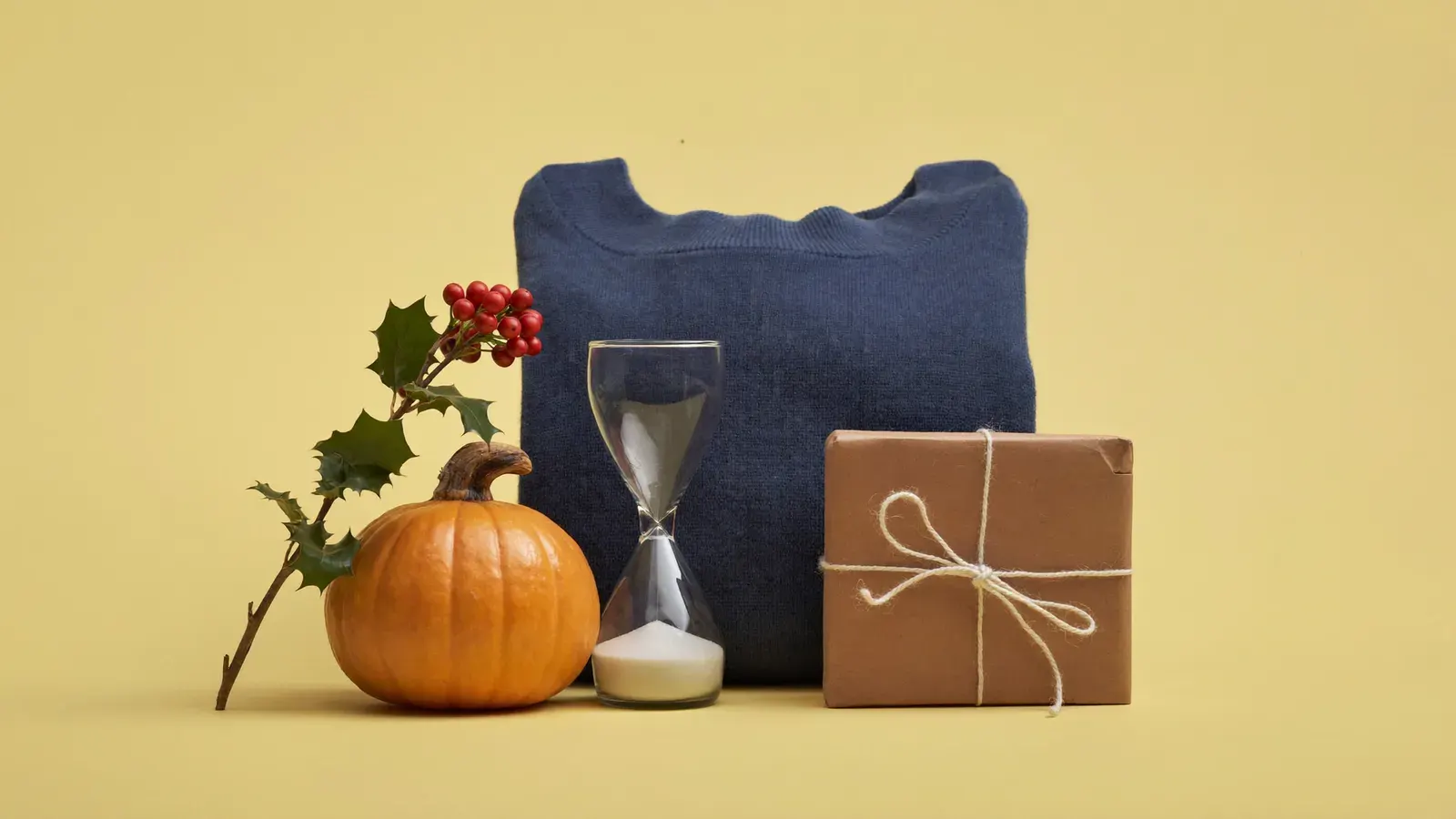 Best time to sell on Whatnot, Vinted and eBay: the kit, photographed as a studio still life