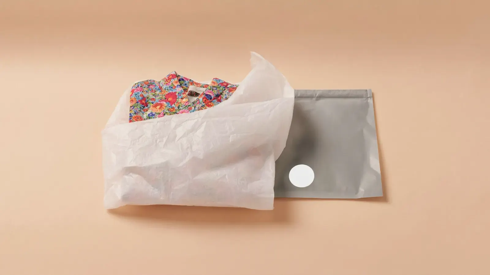 How to package clothes for Vinted: the kit, photographed as a studio still life